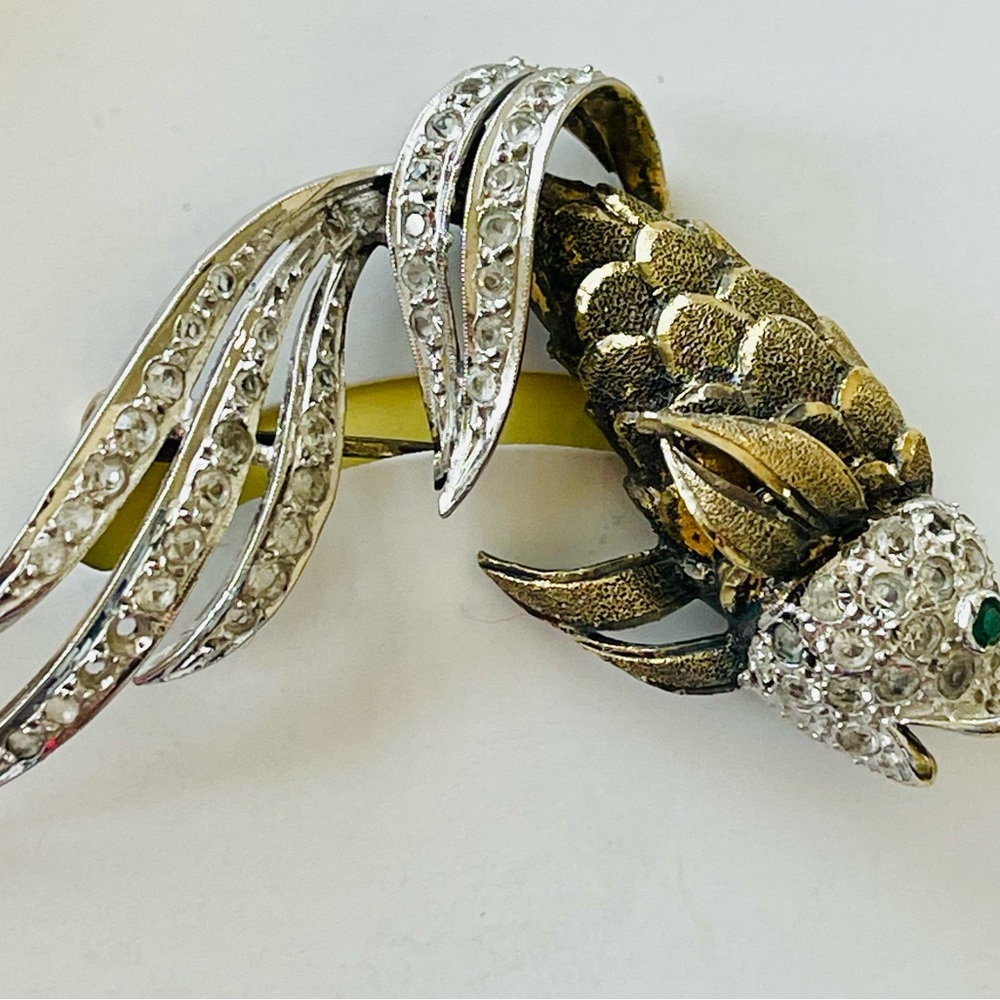 Vintage Gold tone and Silver Tone  Fish Koi Brooch/pin.